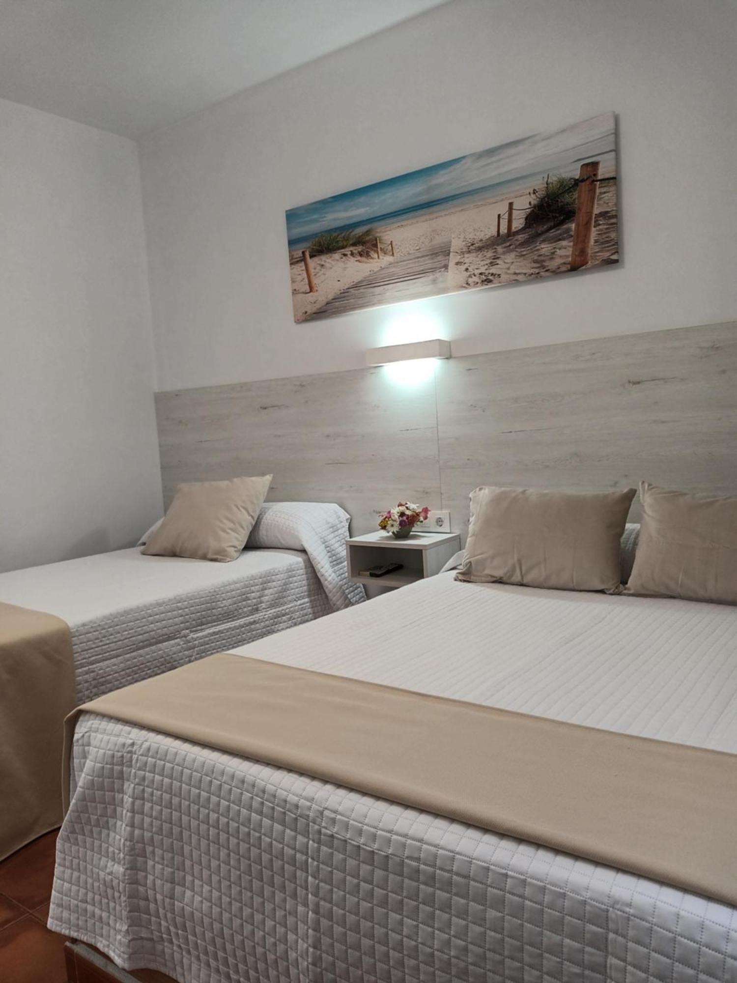 Hostal Los Mellizos Conil De La Frontera Exteriér fotografie