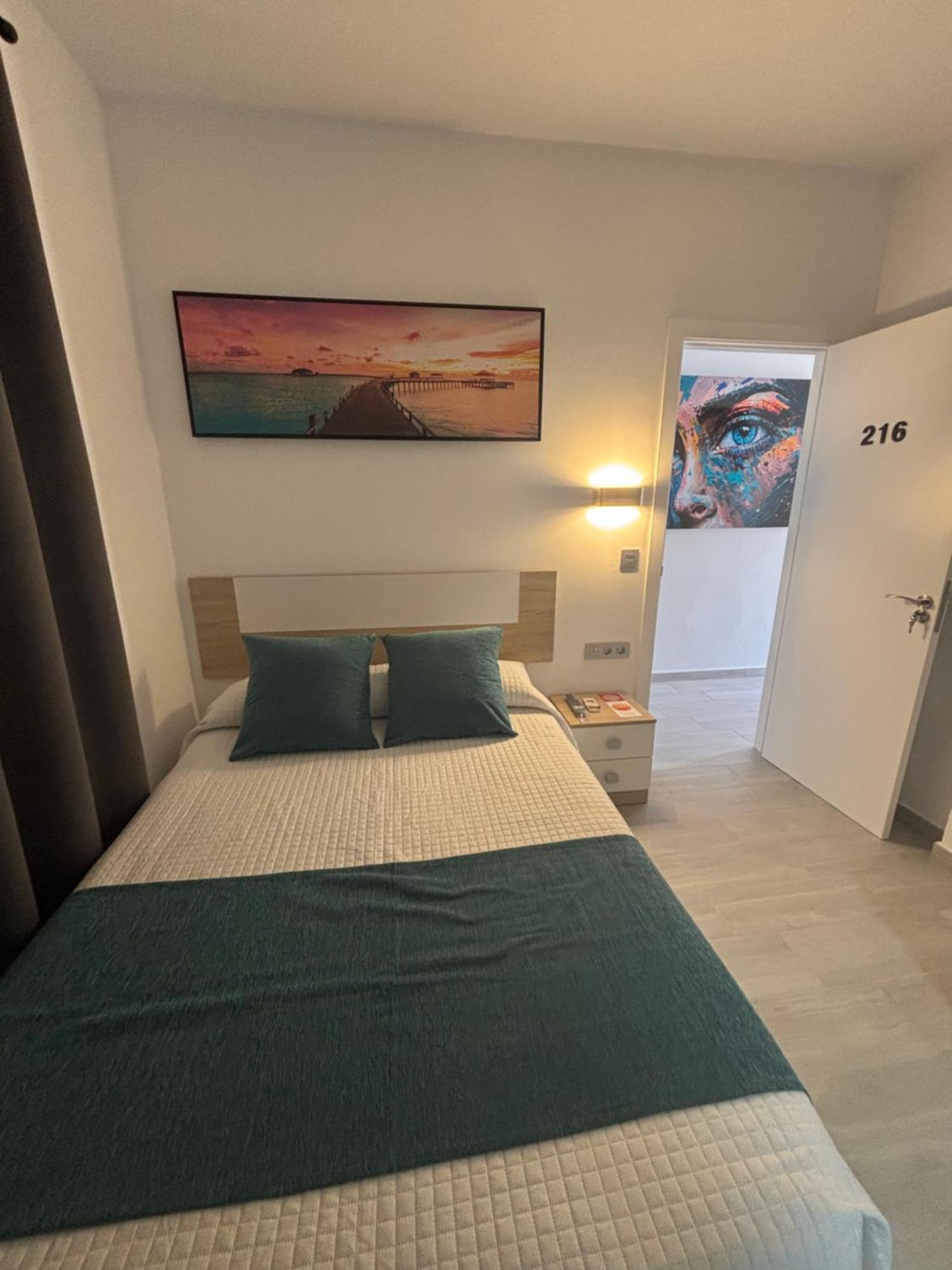 Hostal Los Mellizos Conil De La Frontera Exteriér fotografie