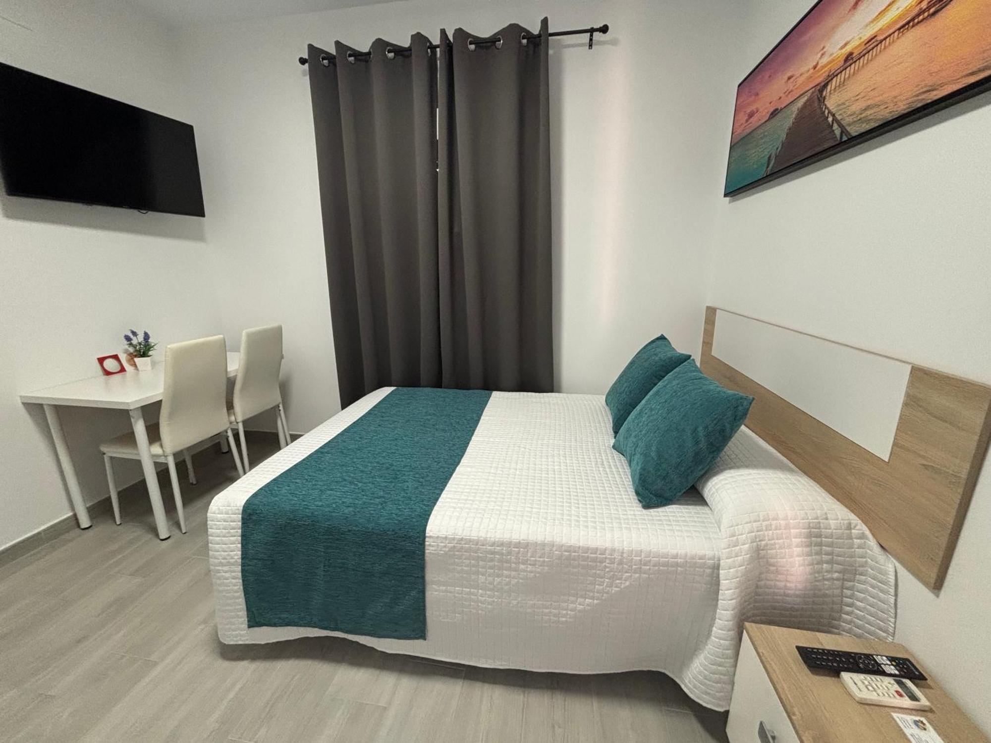 Hostal Los Mellizos Conil De La Frontera Exteriér fotografie